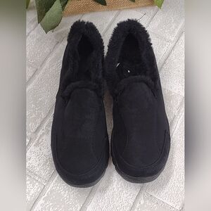 Women's Black Slip-On Shoes
